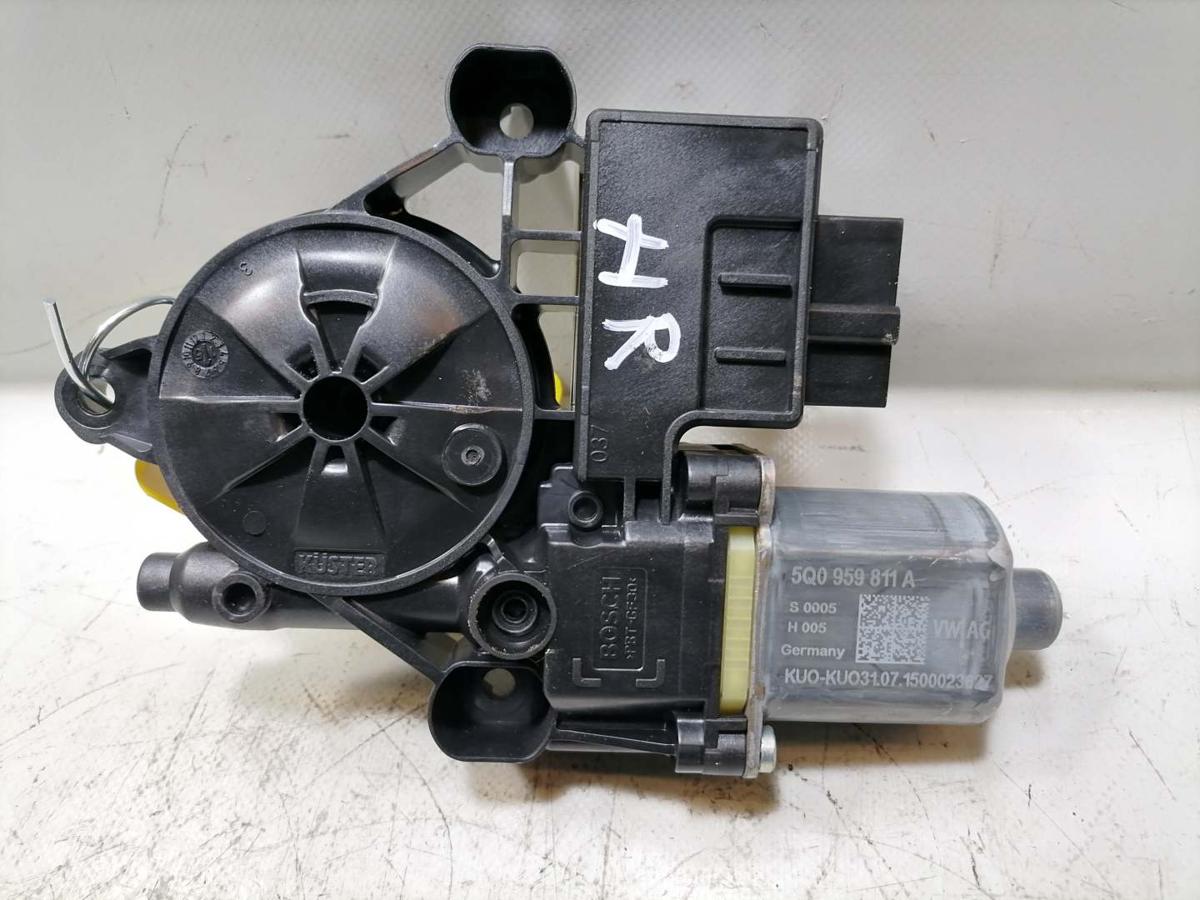 Seat Leon 5F original Fensterhebermotor hinten links Bj.2015